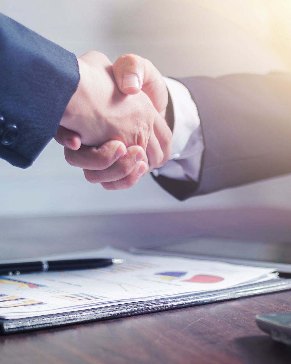 A professional agreement at the start of an engagement
